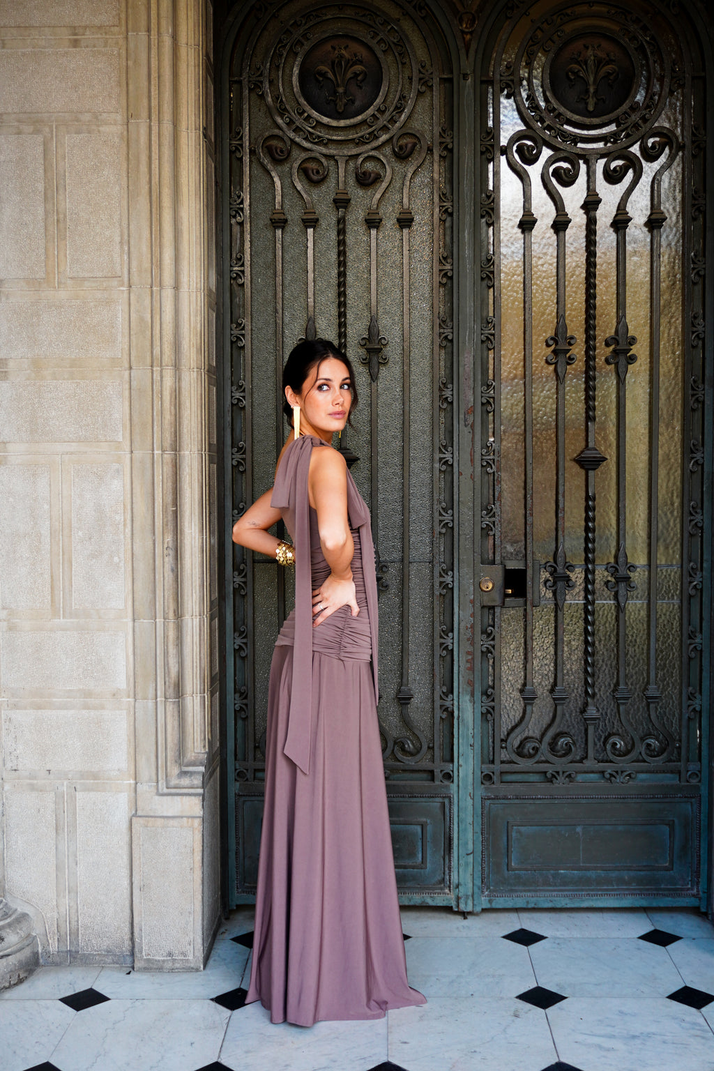 NOÉLIE TAUPE